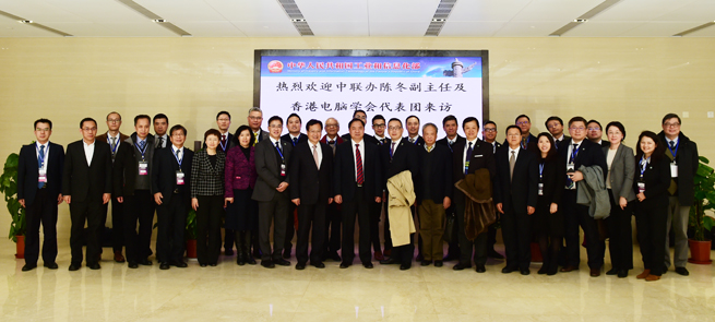 �����ۻ����������פ������츱���γ¶�����۵���ѧ�������